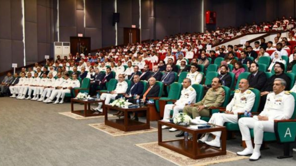 Pakistan navy chief warns Indian Ocean disruption could hit global supply chains